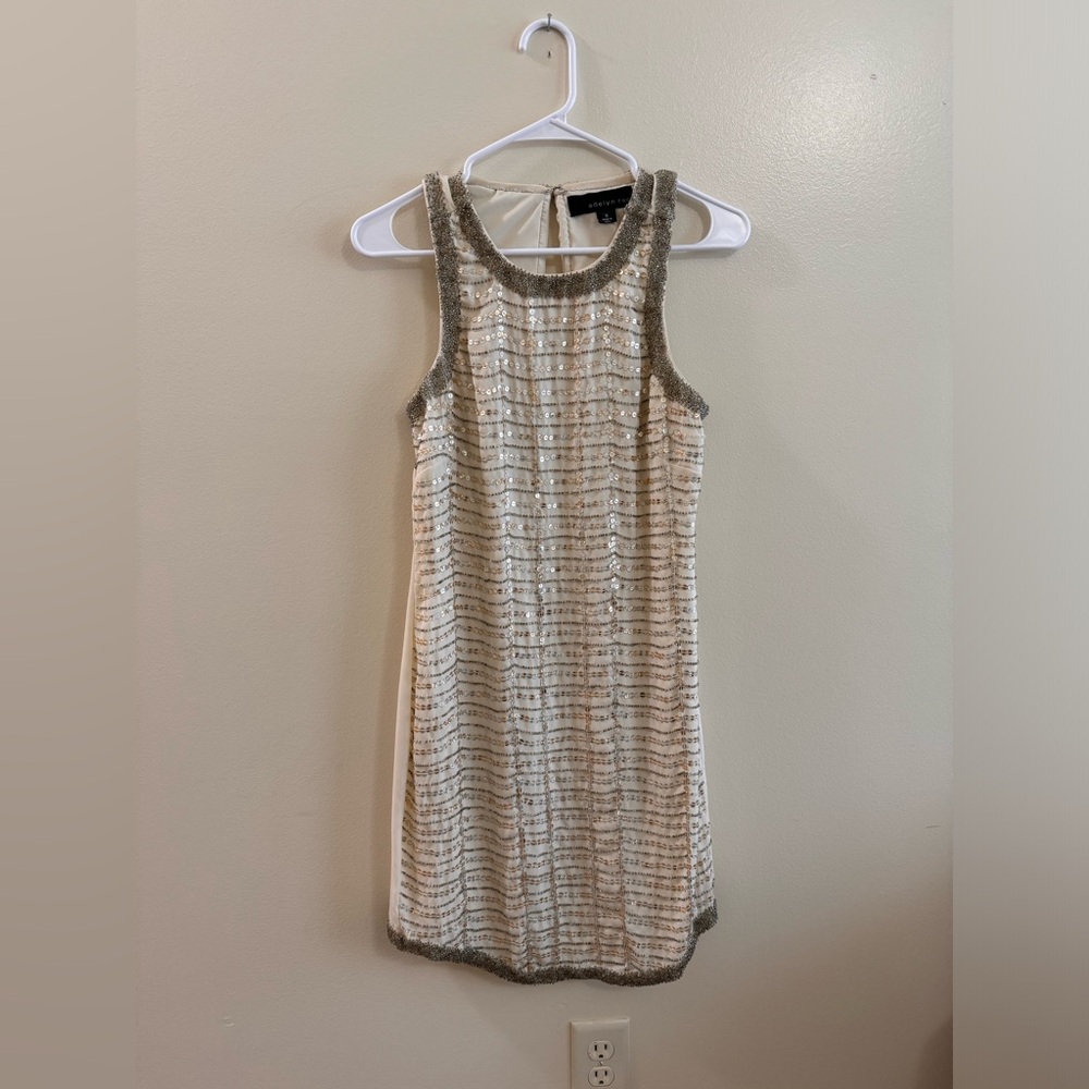 Adelyn Rae Dress - Picture 1 of 6